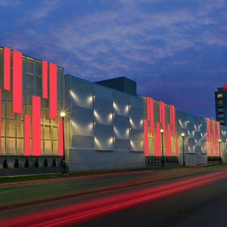 Bally'S Evansville Casino & Hotel Bagian luar foto
