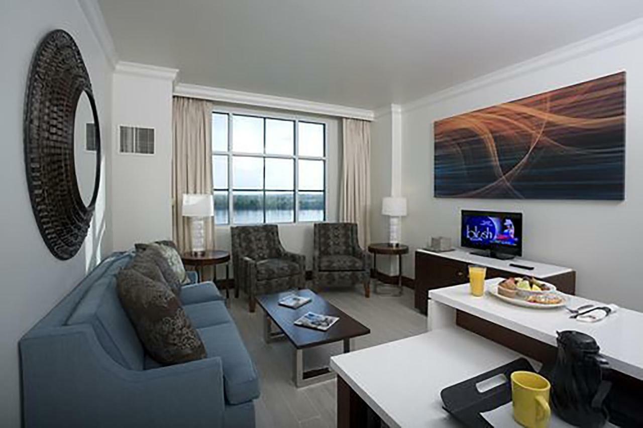 Bally'S Evansville Casino & Hotel Bagian luar foto